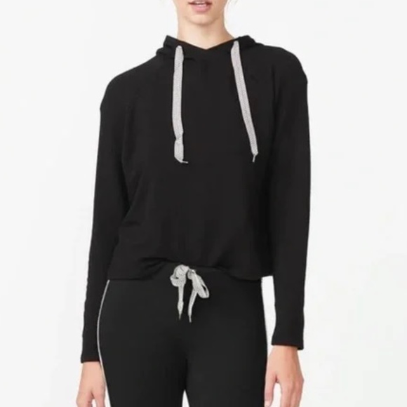 Monrow Cropped Pull Over Hoodie Relaxed Sweatshirt M Drawstring Black - Picture 1 of 6